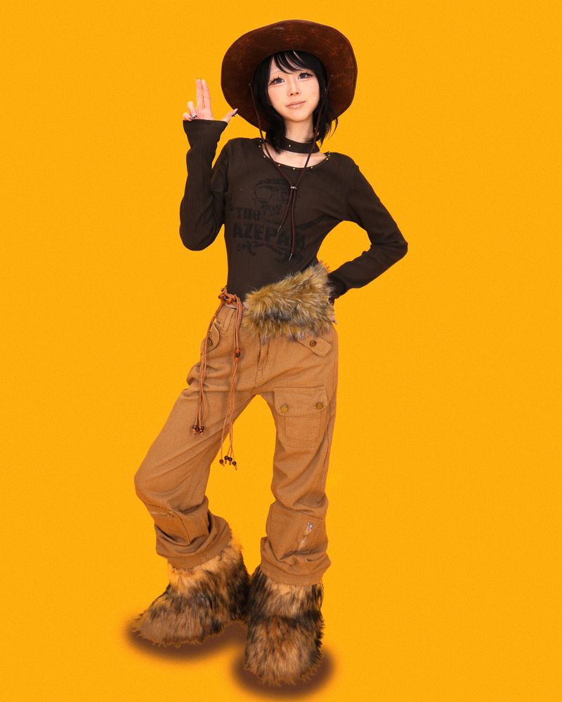 caramel cargo pants