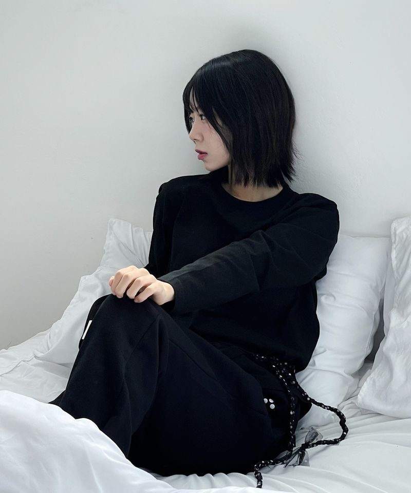 Circle to Clover, Basic Logo Long Sleeve Tee_[Black]
