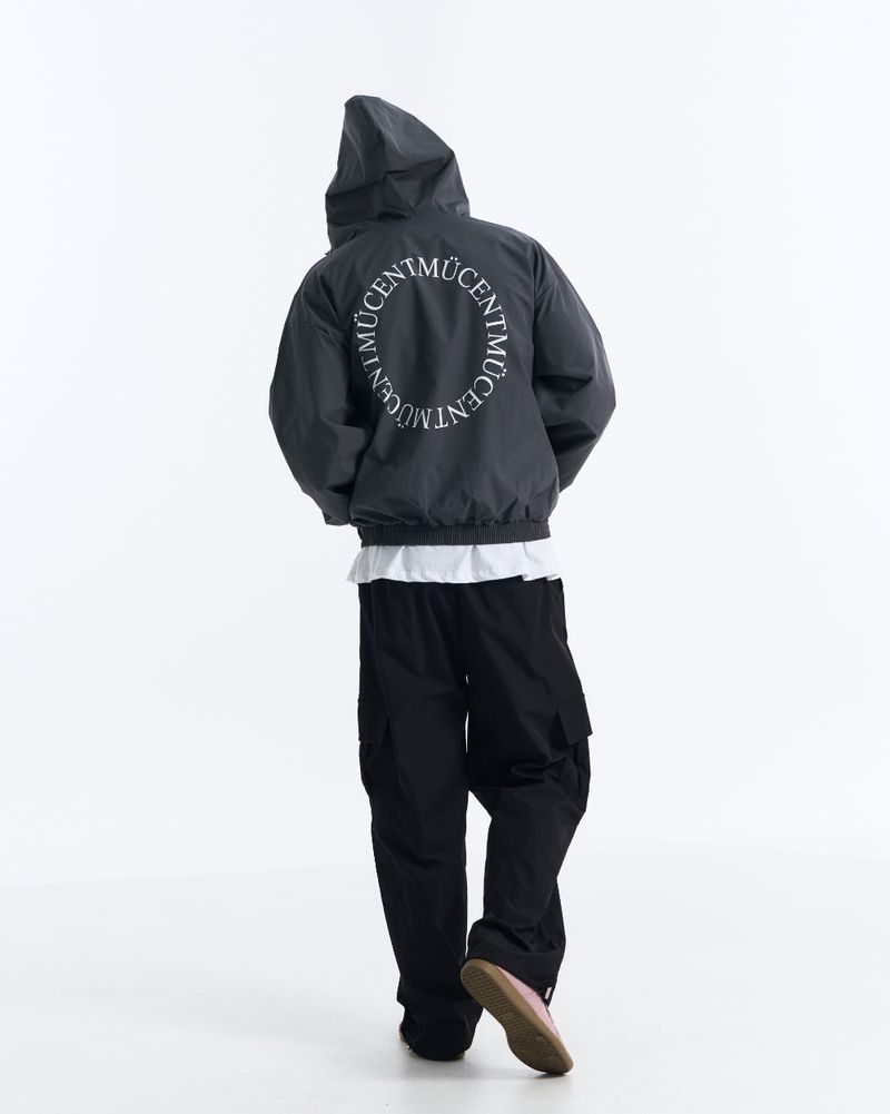BACK ROUND WINDBREAKER (Black, Charcoal)