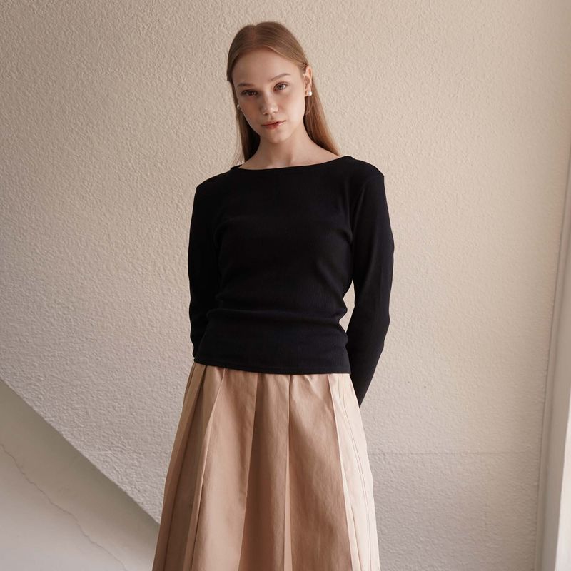 Black Boatneck Top