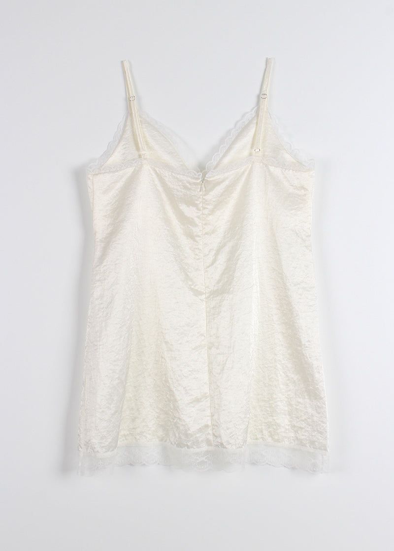 LACE SLIP SLEEVELESS TOP