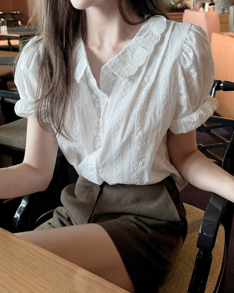 Hentry short‑sleeve blouse