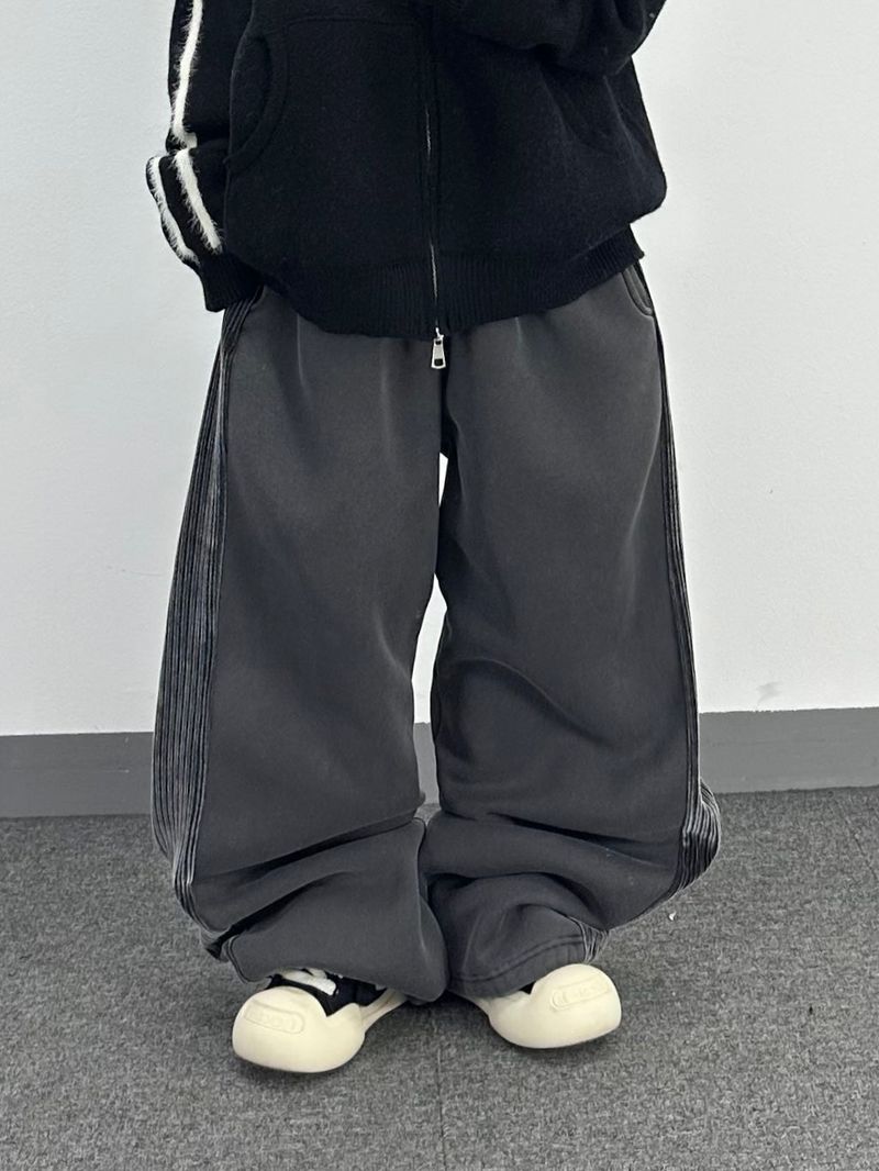 corduroy line fleece sweatpants