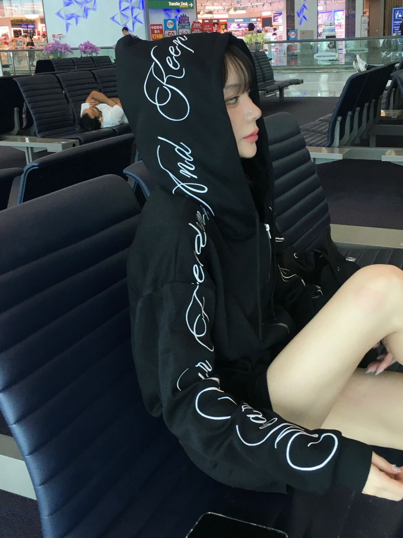 [SET] Script Lettering Hoodie Zip-up and Short Pants (3c)