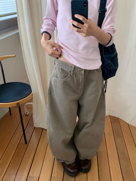 Gamma Stitch Point Balloon Wide Pants