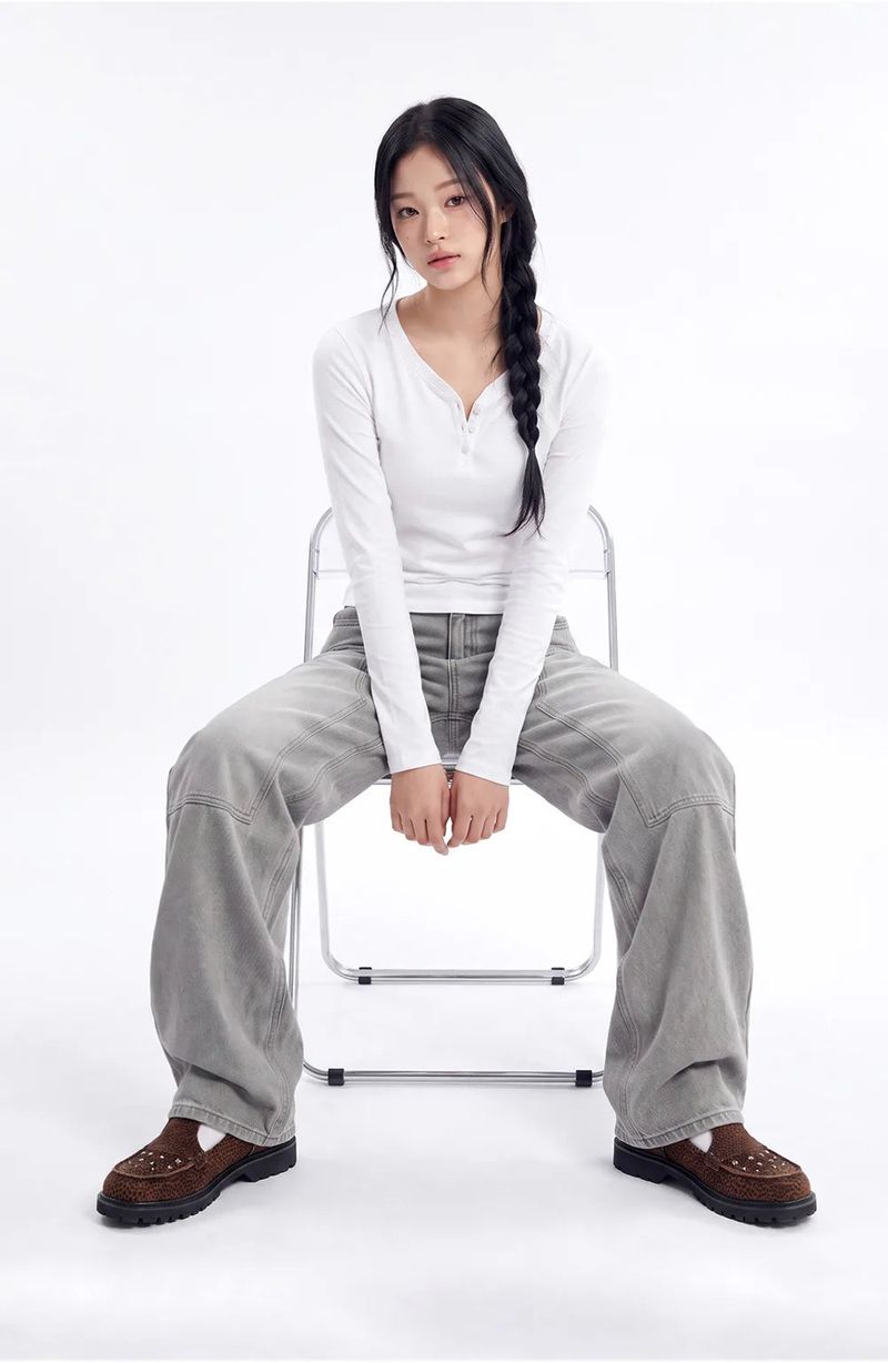 BTB : CURVE PANEL JEANS [GRAY CORE]