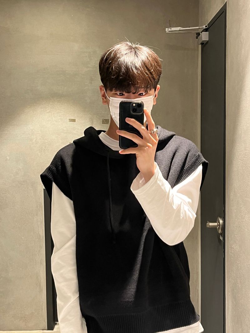 Over hood knit vest