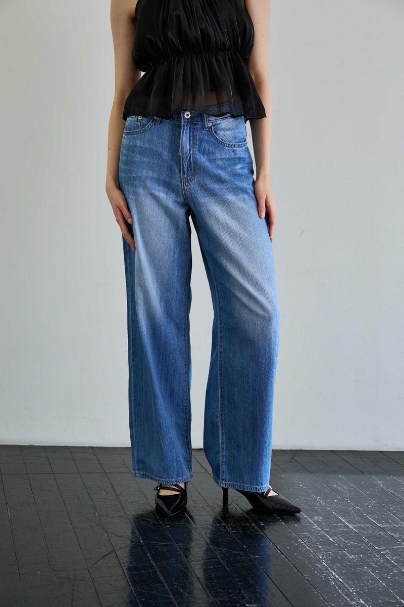 AZURE WIDE DENIM PANTS / BLUE