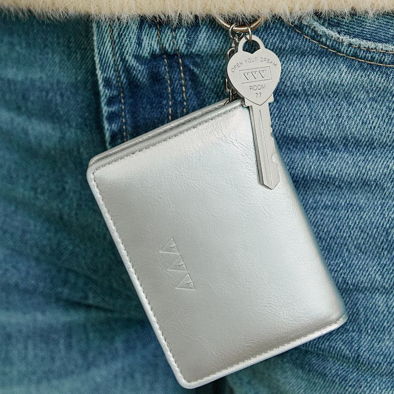 Key Chain Puffer Card Wallet