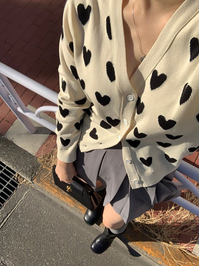[MADE] Peto Pintuck Mini Skirt