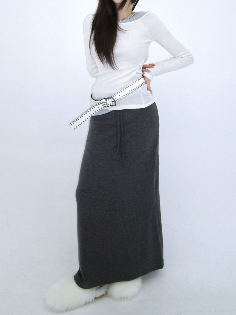 Stud leather belt