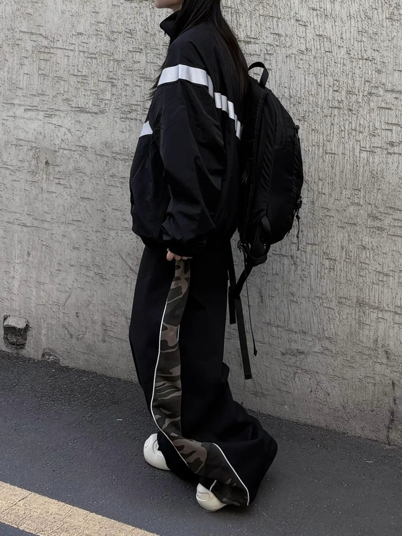 camo panel piping sweatpants