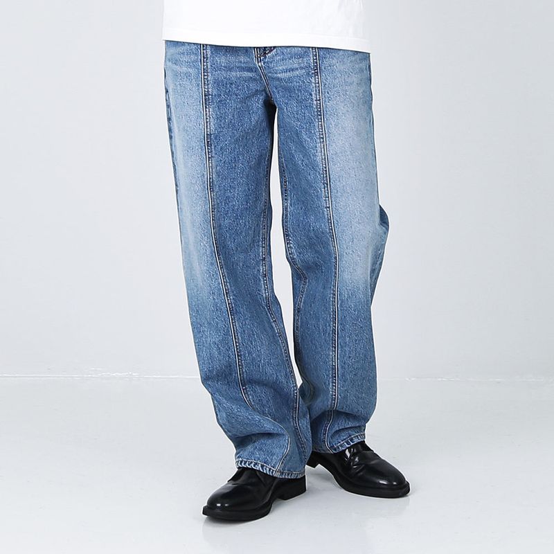 RELAXED FIT FRONT SEAM WASHED DENIM