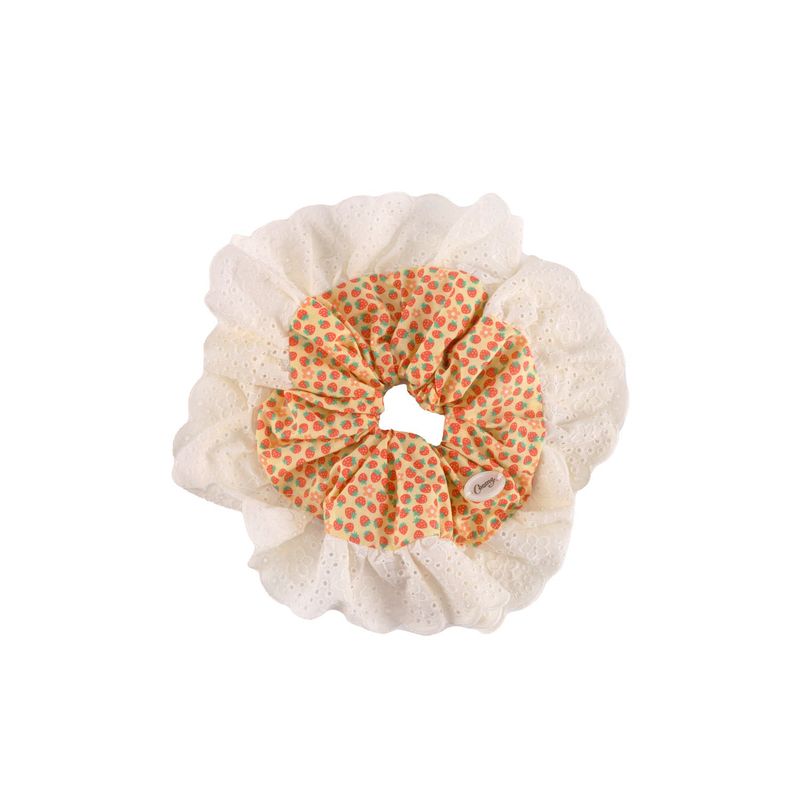Lace scrunchie_strawberry