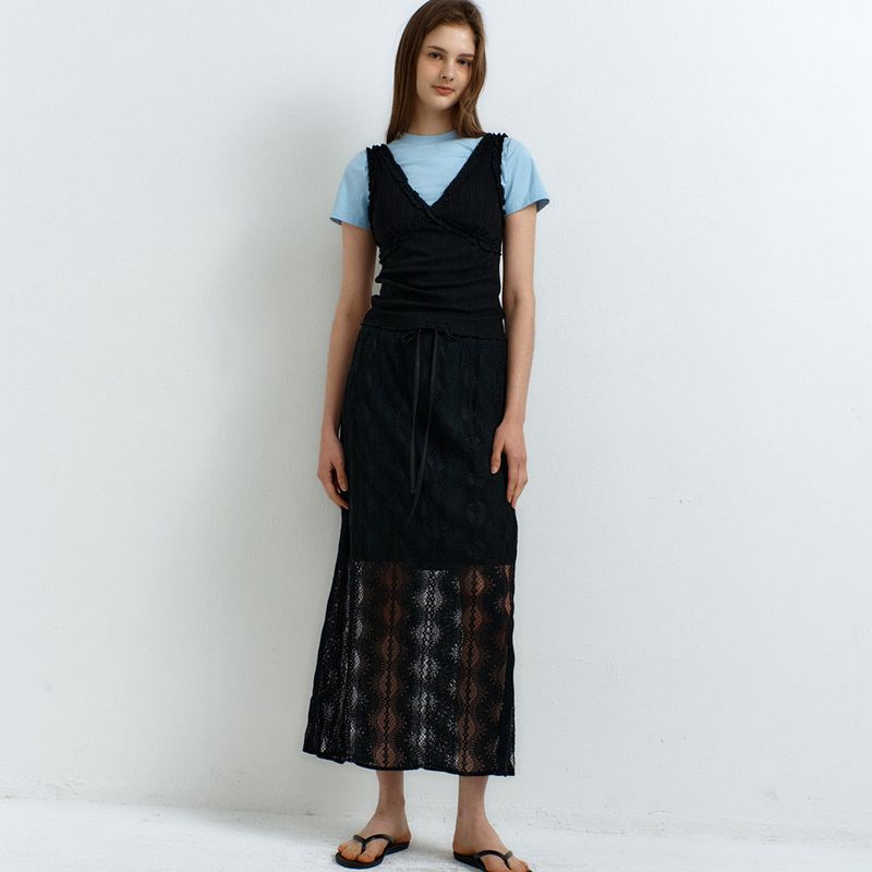 V-Neck Lace Sleeveless Black