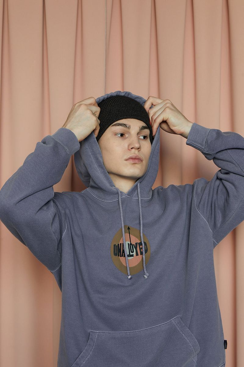 LOGO LABEL BEANIE / CHARCOAL