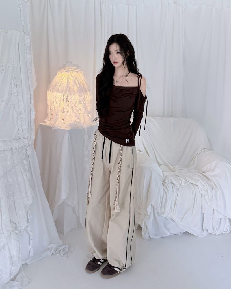 Newalrin emblem nylon wide Pants