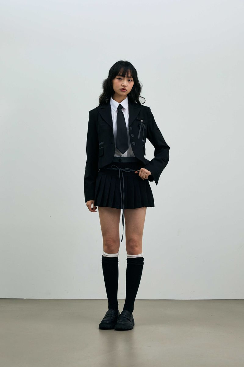 SCARLET PLEATS SKIRT PANTS / BLACK