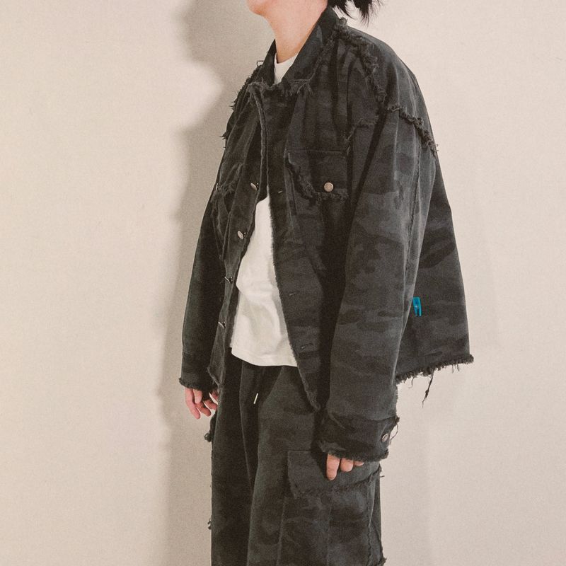 grunge camouflage jacket_charcoal