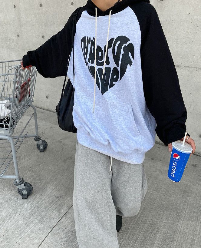 HOLY IN CODE(ホーリーインコード)の「No.9674 heart raglan over hood T (3color)(Tops)」