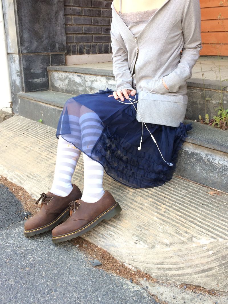frilling Sheer skirt