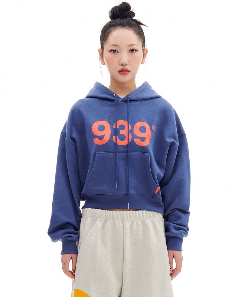 ARCHIVE BOLD(アーカイブボールド)の「939 LOGO CROP HOOD (BLUE)(Tops)」