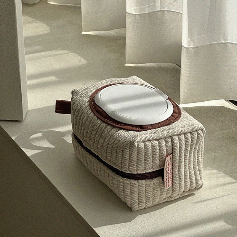 Wet Tissue Cover [L] (Bread)