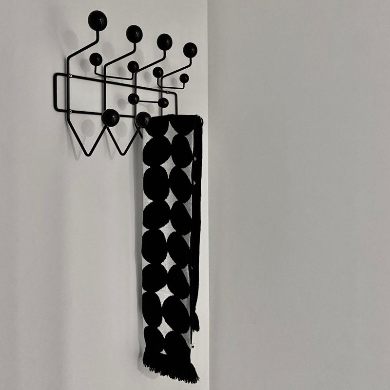 21 Étang Knit Muffler
