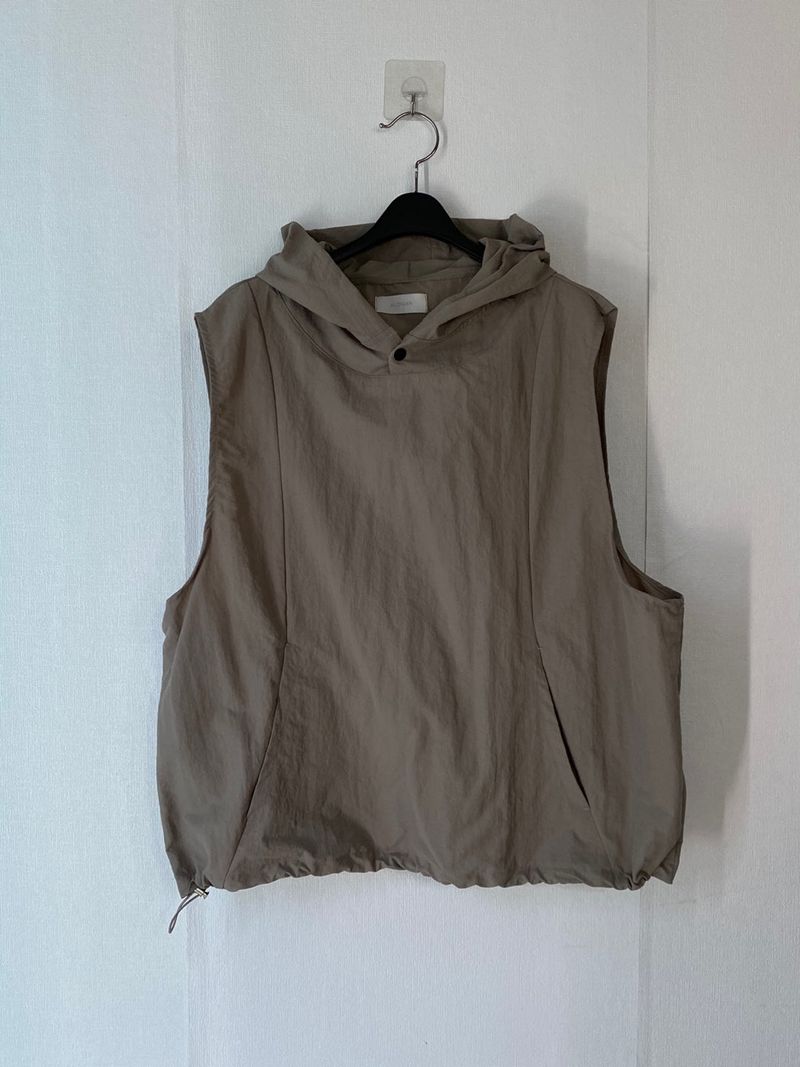 Snap Hooded Nylon Vest 3C