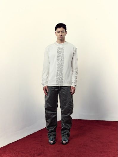 MEN - LYRICS - Double-Layer Long Sleeve Tee