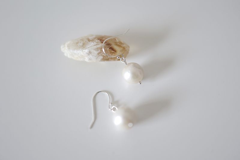 Maru Pearl Silver 925 Pierce handmade