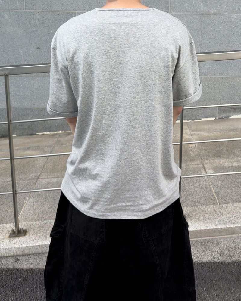 Erne Crop Over U Neck Short Sleeve Tee