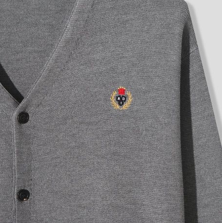 Clash waffle embroidery v-neck cardigan