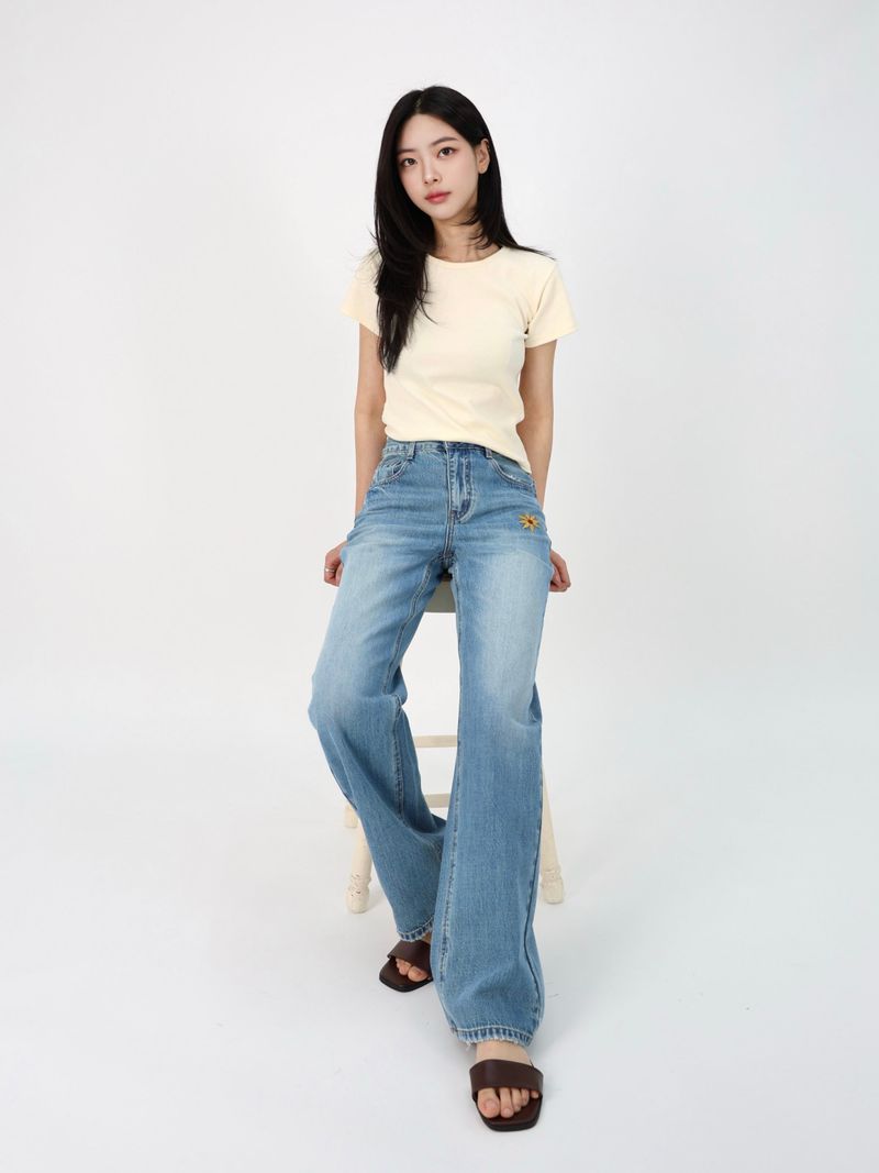 FLOWER EMBROIDERED STRAIGHT DENIM code 26215