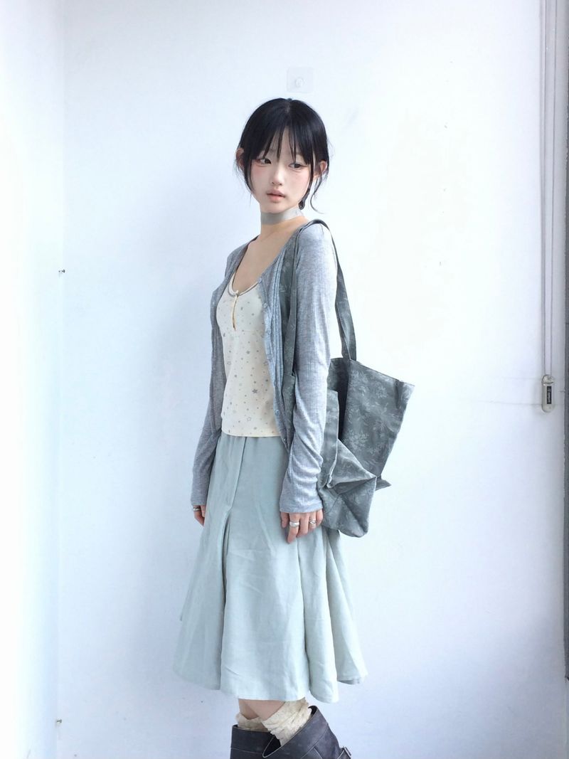 Dawn Star button sleeveless