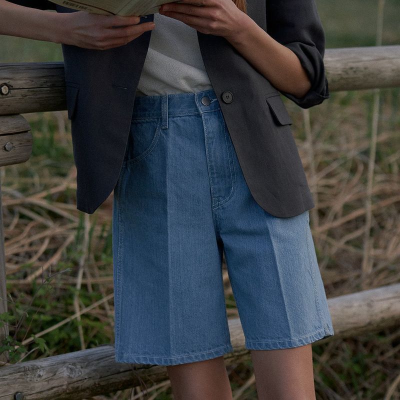 URAGO（ユラゴ）の「Bright half denim（Pants）」