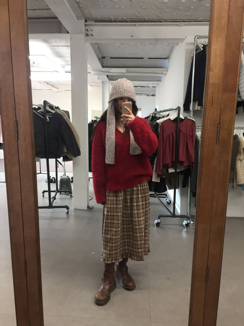 [MD Pick]Wool-Touch Brush V-Neck Knit (4 Colors)