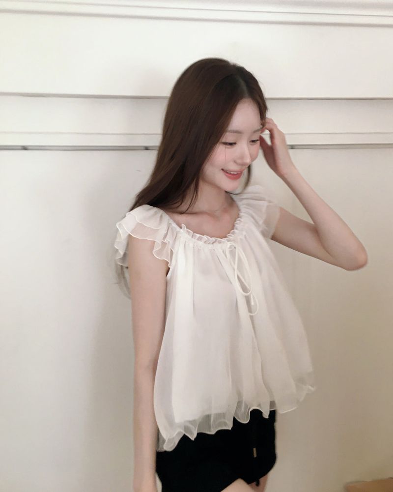 cloudemotion（クラウドエモーション）の「awning off-shirring chiffon flare bl（Tops）」