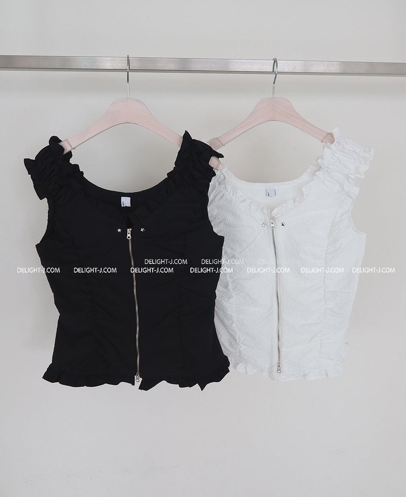 Star Patch Shirring Zip-Up Blouse