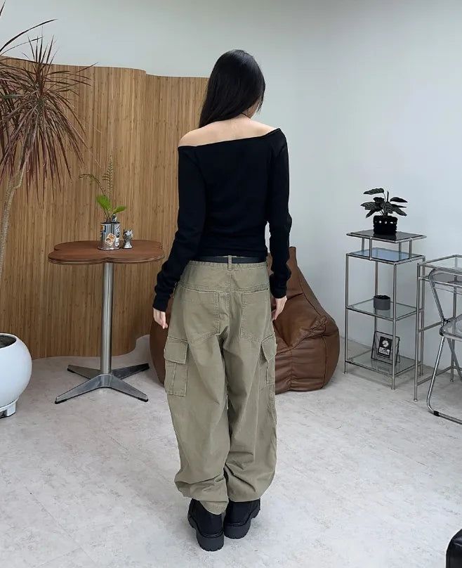 Para Off-shoulder Boat Neck Long Sleeve Tee