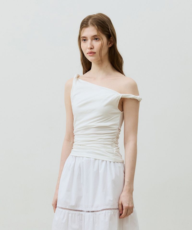 COS TWISTED SHIRRLING TOP / IVORY