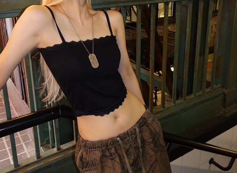 black lace cropped sleeveless
