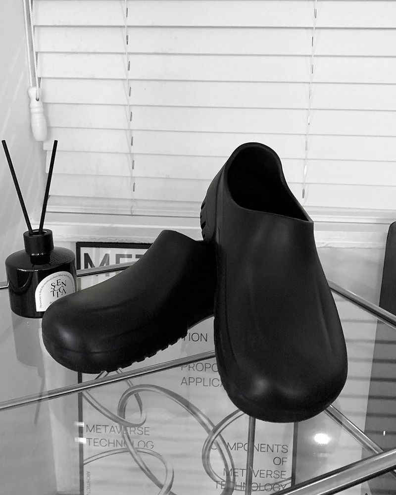 3CM Cushion Clog (2 colors)