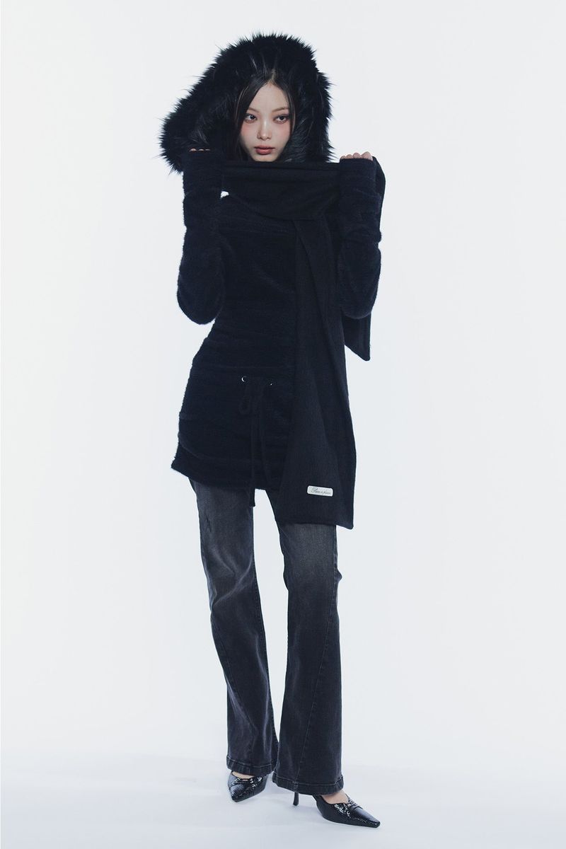 CARRIE HOODED MUFFLER black