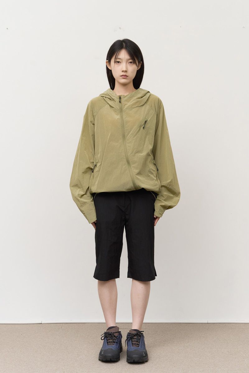 Lake Curved Wind Jacket