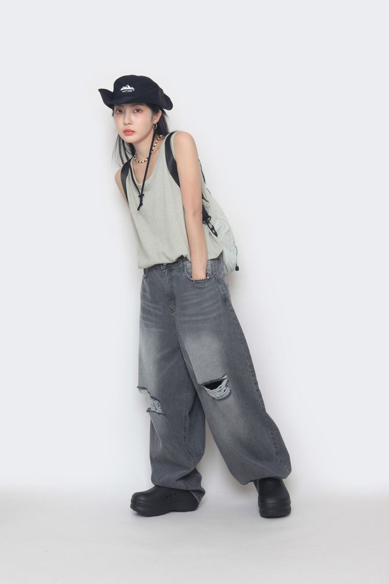 destroyed balloon denim pants