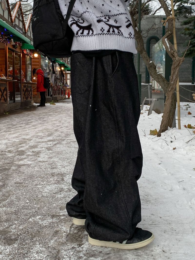 Whale cut denim pants