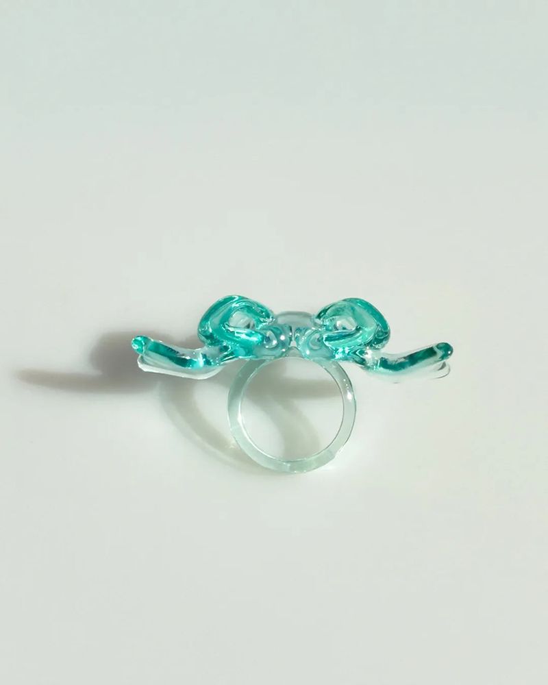 Jelly Ribbon Wing Ring - Clear Mint