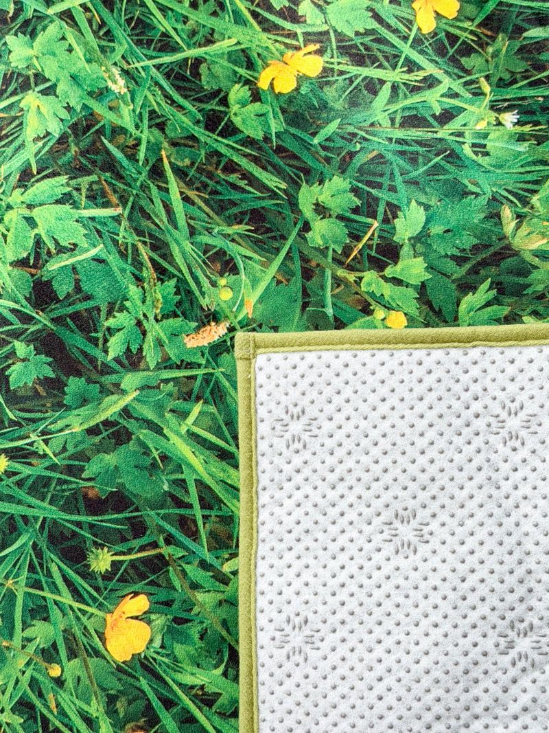 Buttercup field, Landscape rug 100x150
