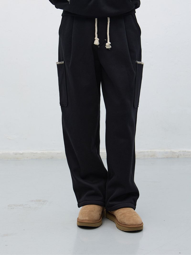 stitch cargo sweat pants